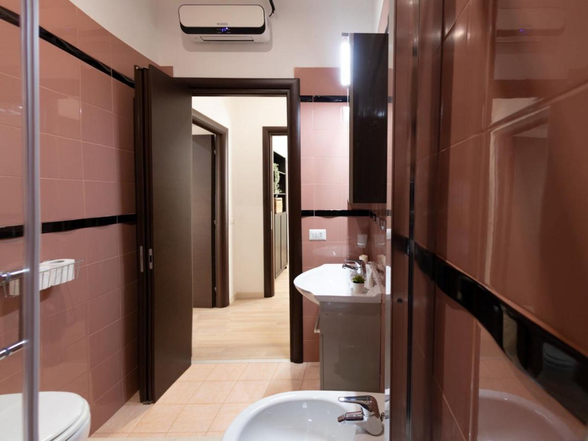 The Best Rent - Spacious Apartment Near Roma Termini Station Buitenkant foto