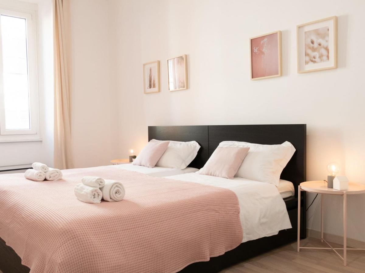 The Best Rent - Spacious Apartment Near Roma Termini Station Buitenkant foto