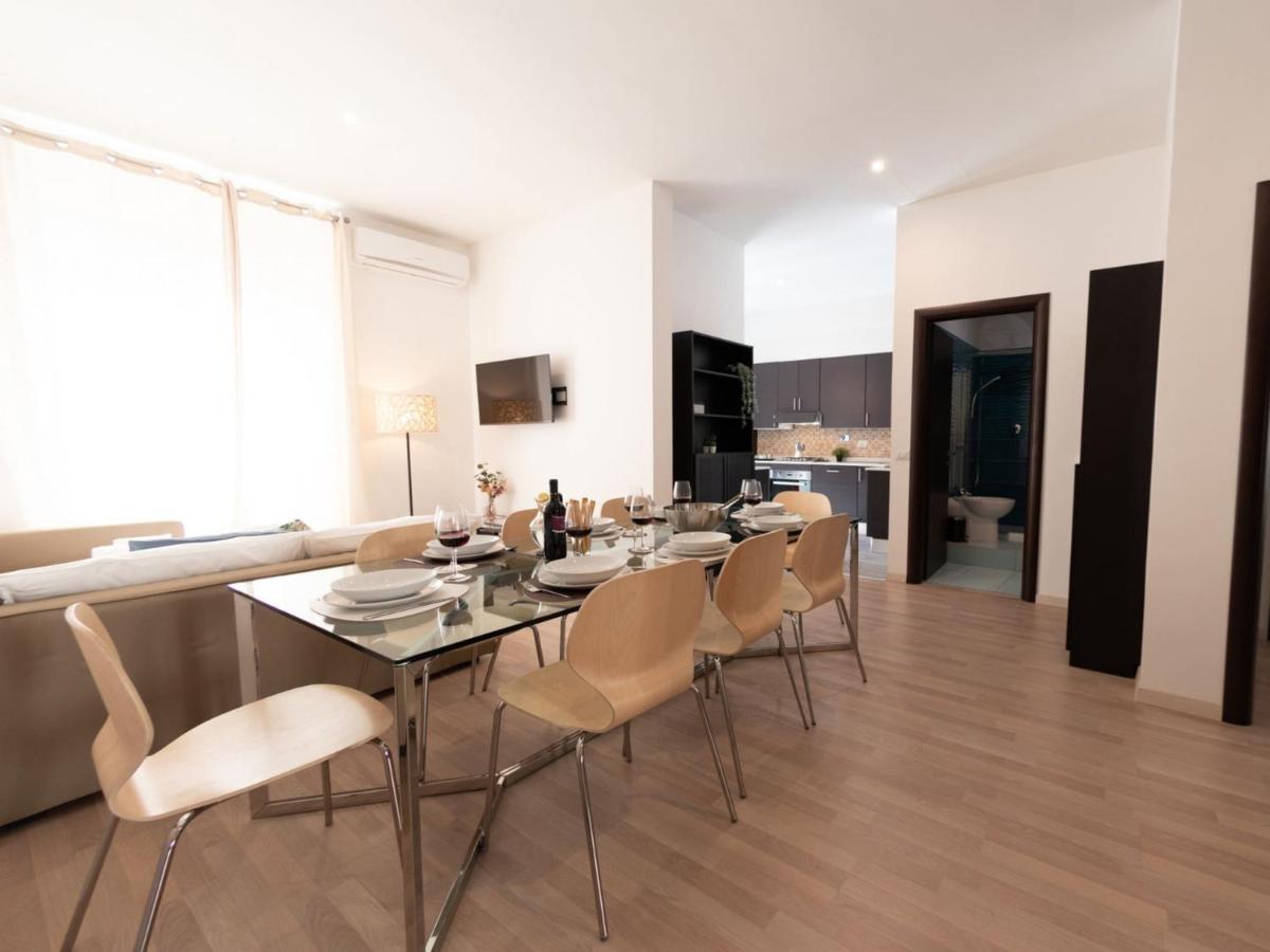 The Best Rent - Spacious Apartment Near Roma Termini Station Buitenkant foto