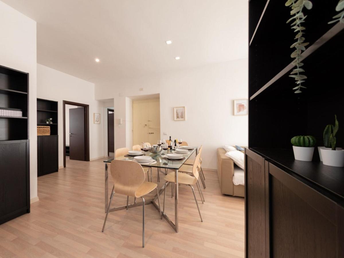 The Best Rent - Spacious Apartment Near Roma Termini Station Buitenkant foto