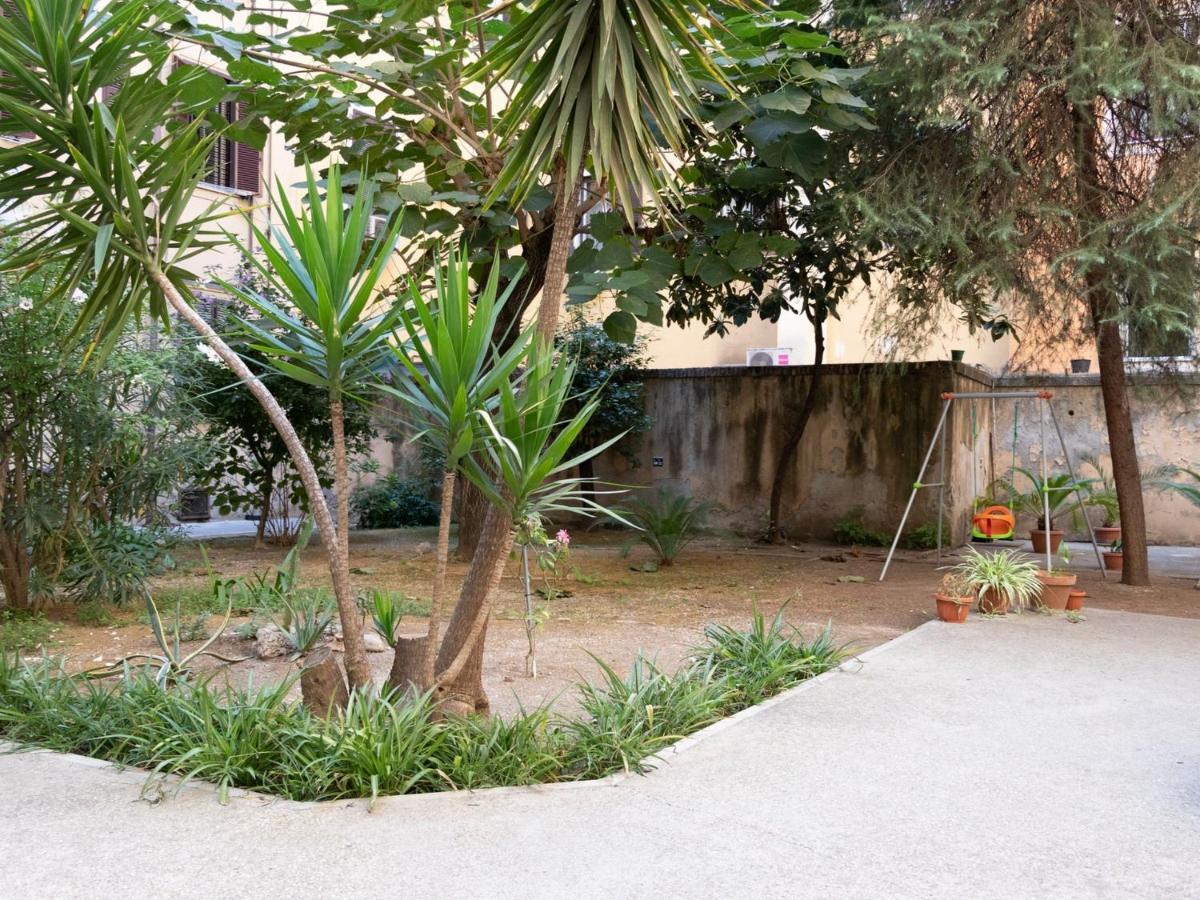 The Best Rent - Spacious Apartment Near Roma Termini Station Buitenkant foto